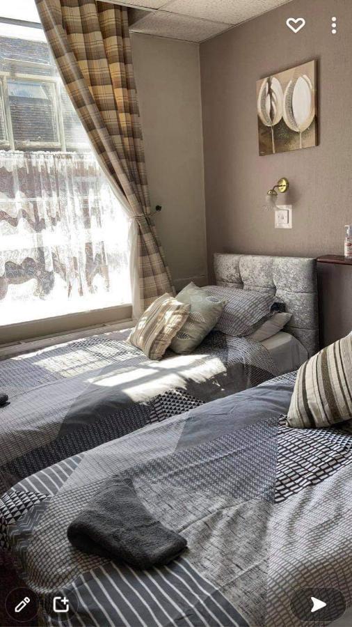The Crown In Bed & Breakfast ฟอร์ดิงบริดจ์ ภายนอก รูปภาพ